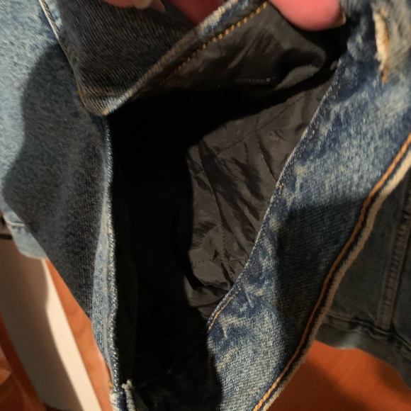 VTG Levi’s fleece lined trucker jacket. Perfect condition! - Picture 3 of 13